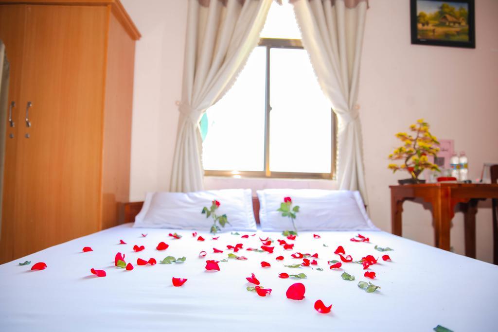 Thanh Linh Hotel 퀴논 외부 사진
