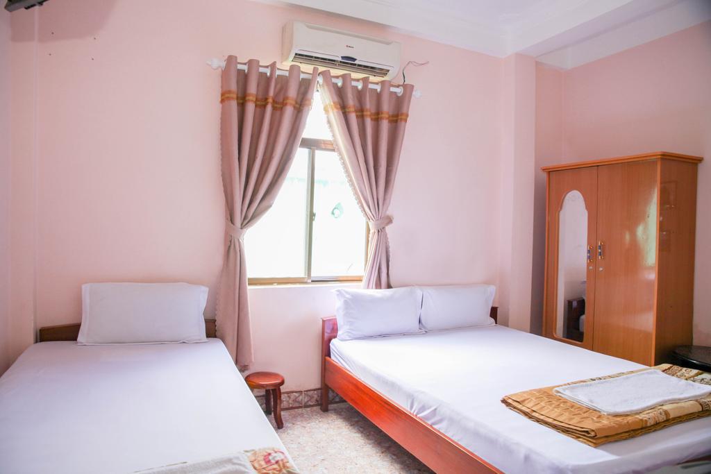 Thanh Linh Hotel 퀴논 객실 사진