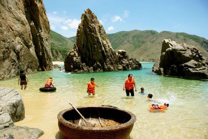 Thanh Linh Hotel 퀴논 외부 사진